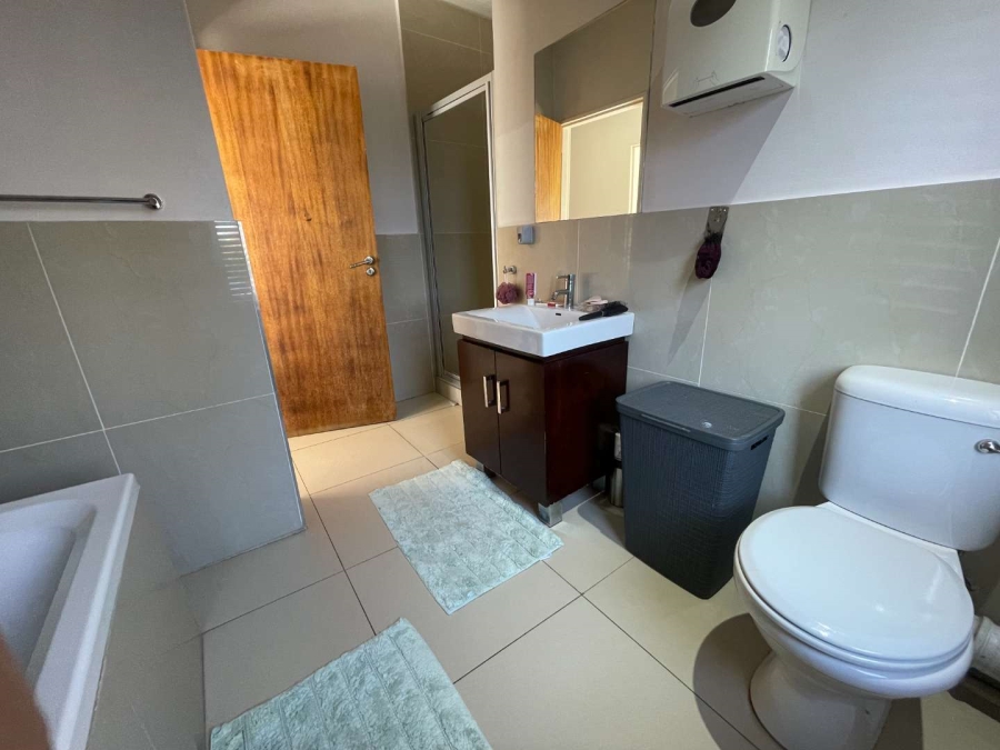 4 Bedroom Property for Sale in Dan Pienaar Free State